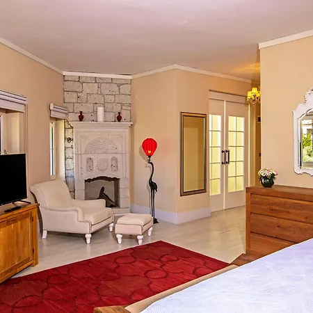 Kairaba Hotel 5*